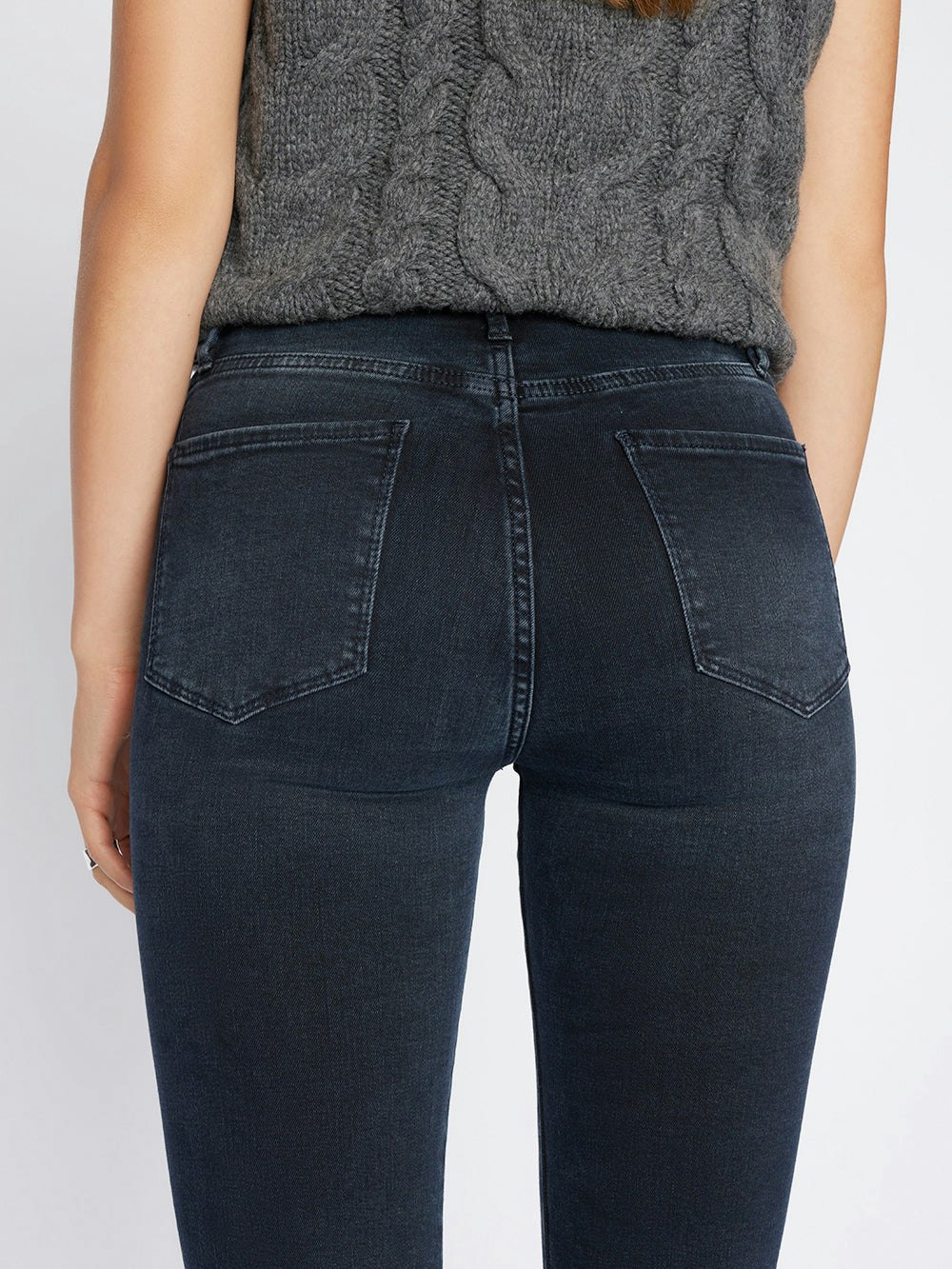 jeans back detail view alt:fit2